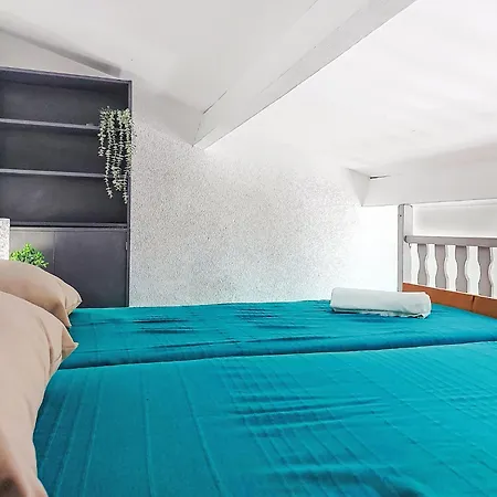 Palmyra-10 By Interhome